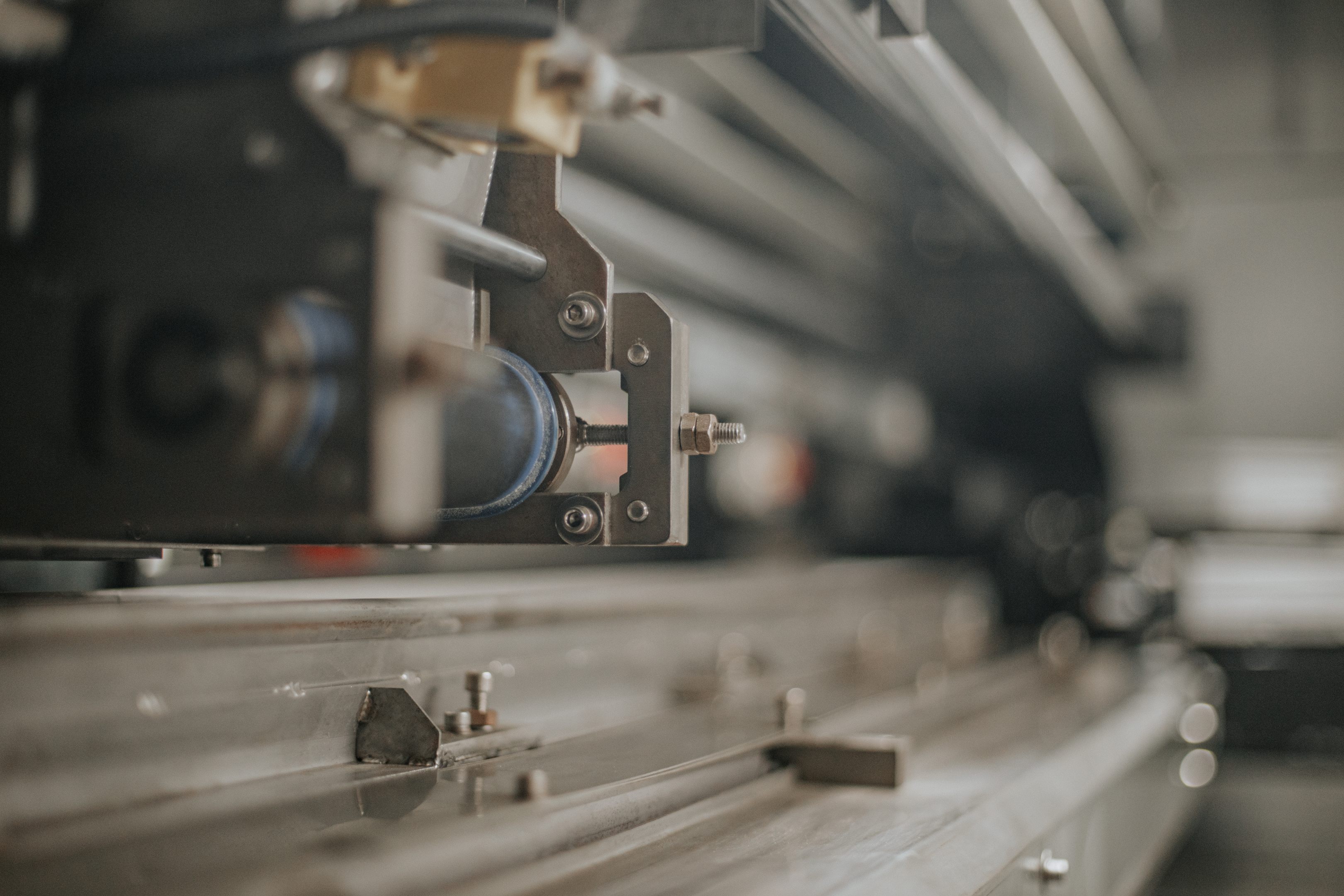 工業(yè)級3D打印機核心技術(shù)解析與實操指南，從設備選型到工藝優(yōu)化